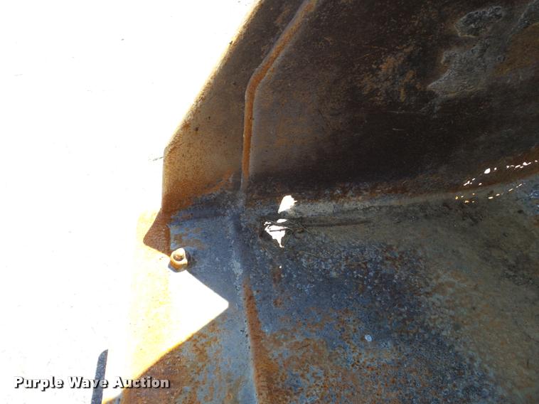 image for item K3279 2002 John Deere 310SG backhoe