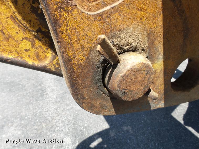 image for item K3279 2002 John Deere 310SG backhoe