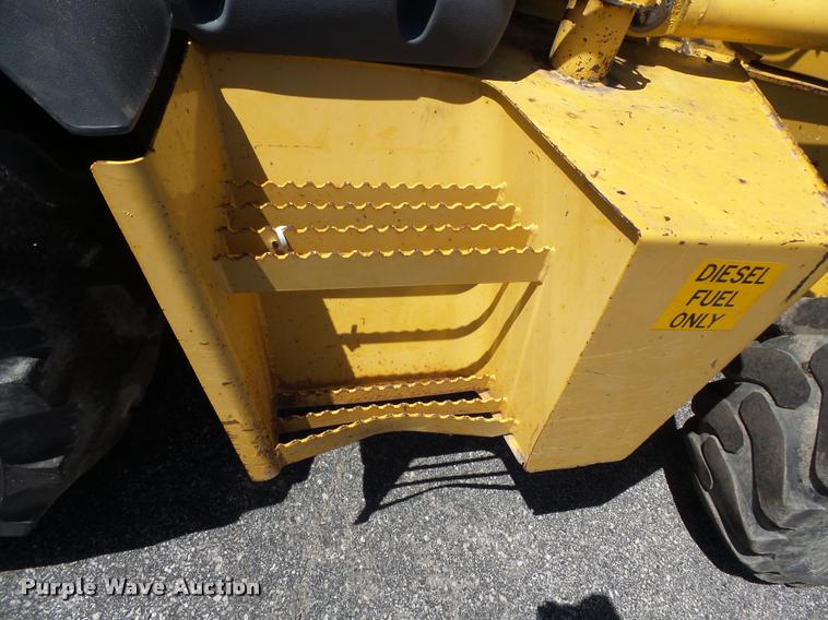 image for item K3279 2002 John Deere 310SG backhoe