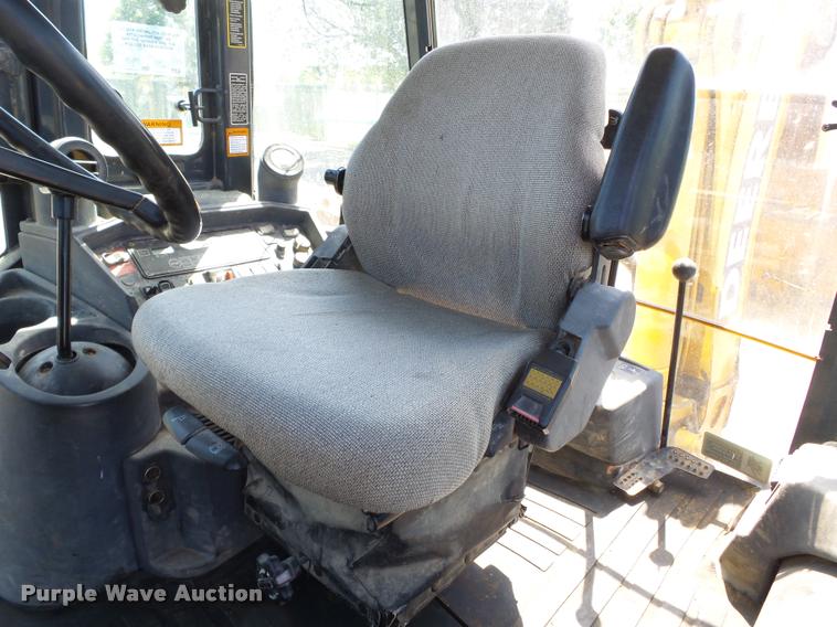 image for item K3279 2002 John Deere 310SG backhoe