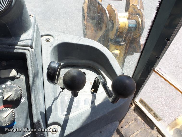 image for item K3279 2002 John Deere 310SG backhoe