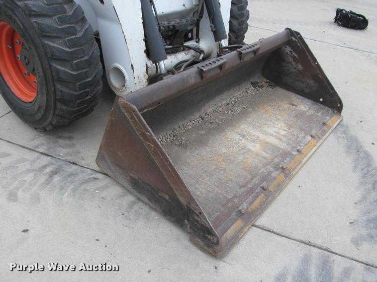 image for item K4759 2012 Bobcat S850 skid steer