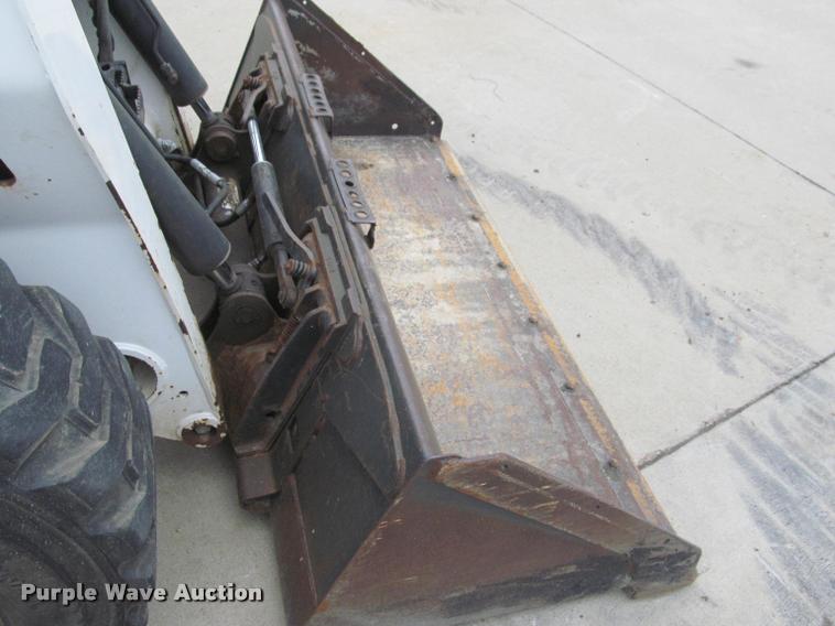 image for item K4759 2012 Bobcat S850 skid steer