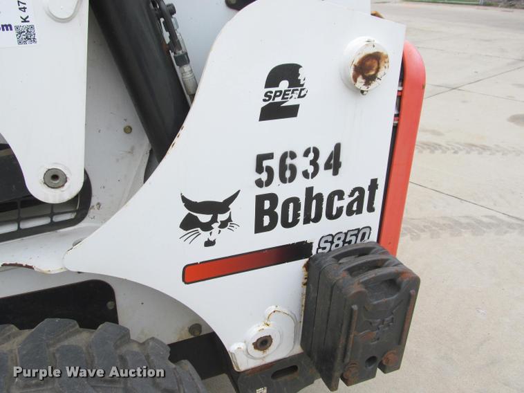 image for item K4759 2012 Bobcat S850 skid steer