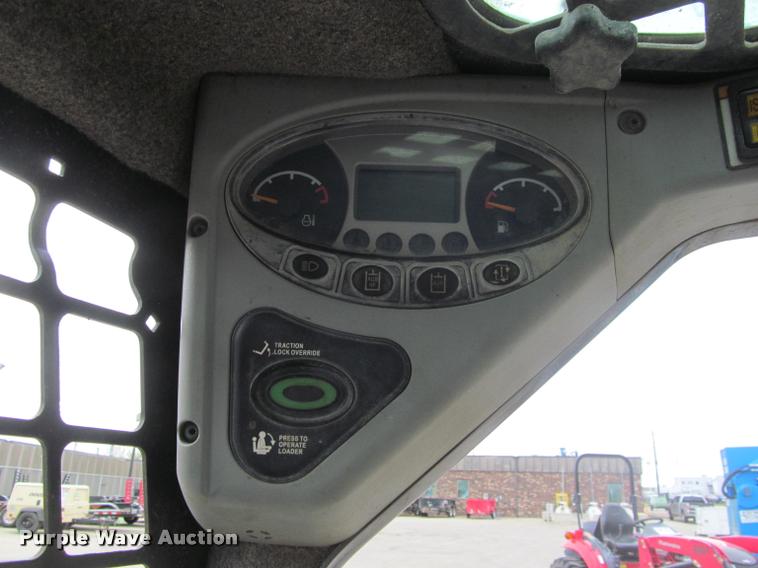 image for item K4763 2012 Bobcat T190 skid steer