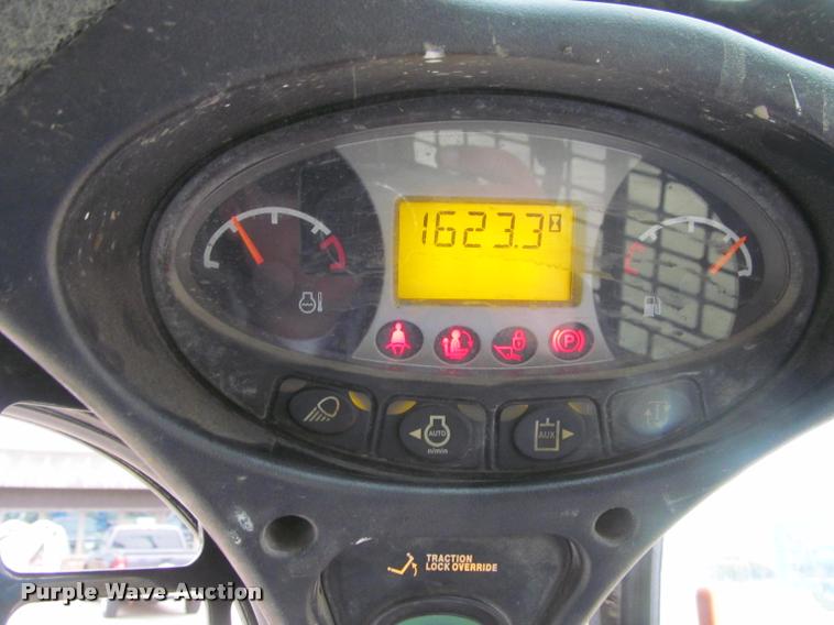 image for item K4768 2012 Bobcat S750 skid steer