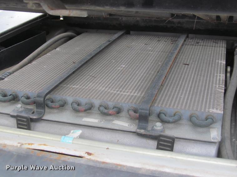 image for item K4768 2012 Bobcat S750 skid steer