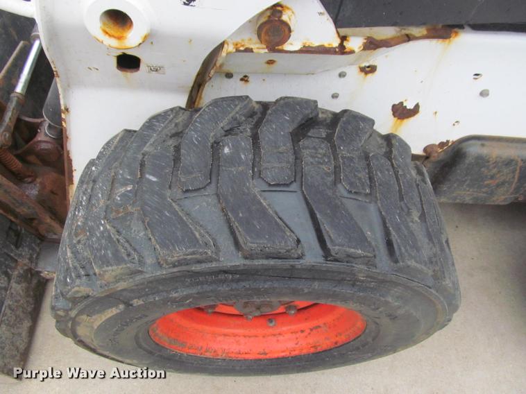 image for item K4768 2012 Bobcat S750 skid steer
