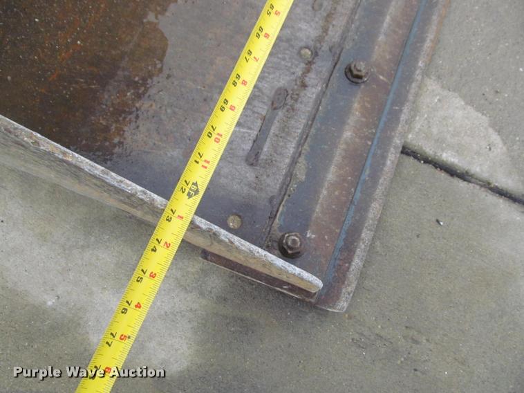 image for item K4768 2012 Bobcat S750 skid steer