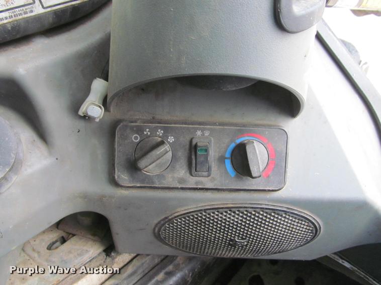 image for item K4769 2012 Bobcat T750 skid steer