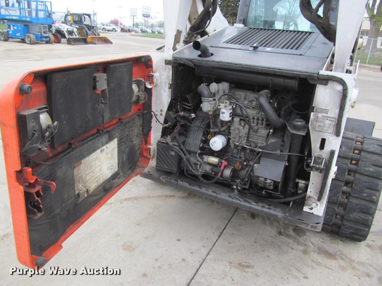 image for item K4769 2012 Bobcat T750 skid steer