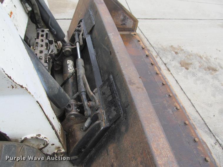 image for item K4769 2012 Bobcat T750 skid steer
