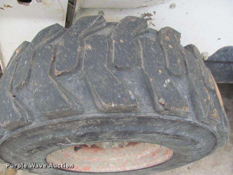 image for item K4771 2011 Bobcat S650 skid steer