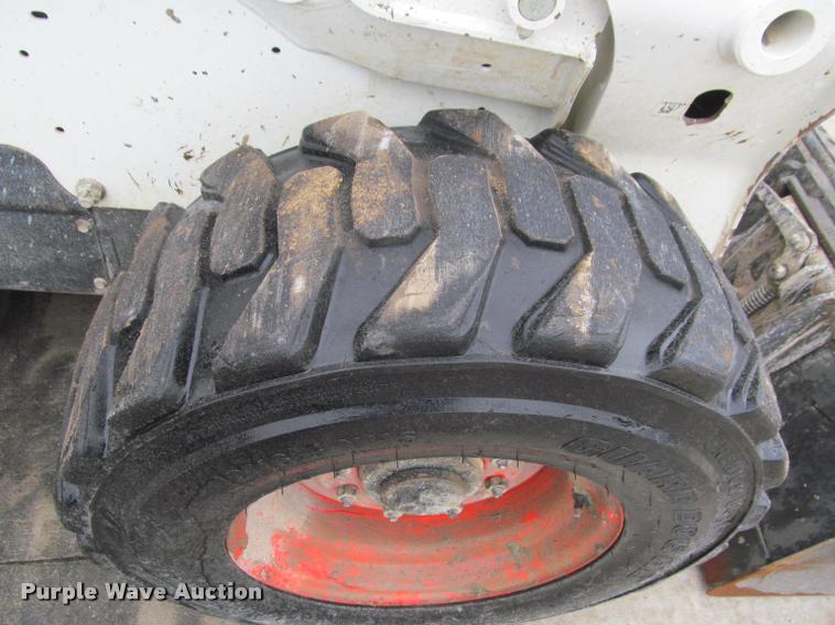image for item K4771 2011 Bobcat S650 skid steer