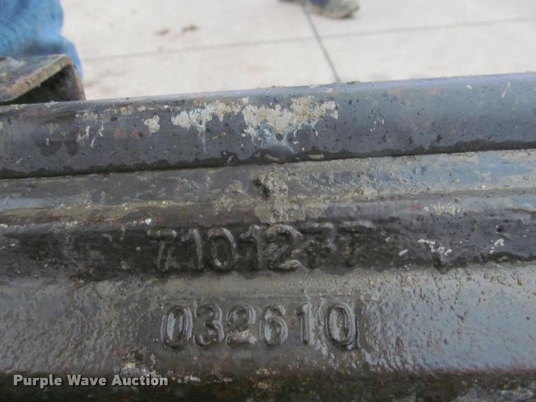 image for item K4771 2011 Bobcat S650 skid steer