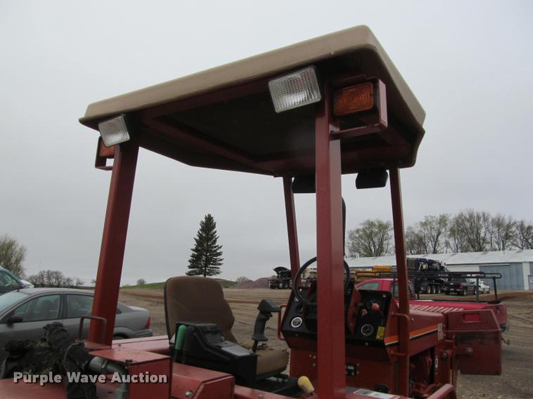 image for item K4783 2001 Ditch Witch 8020T trencher