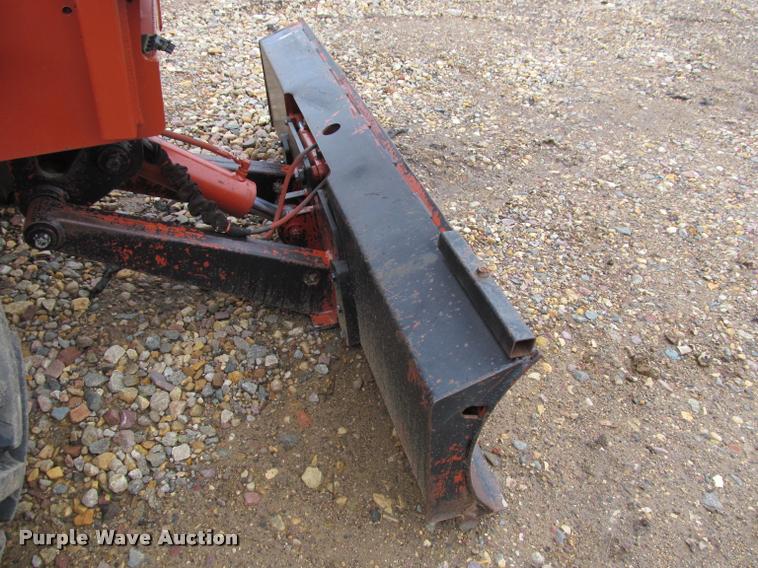 image for item K4783 2001 Ditch Witch 8020T trencher