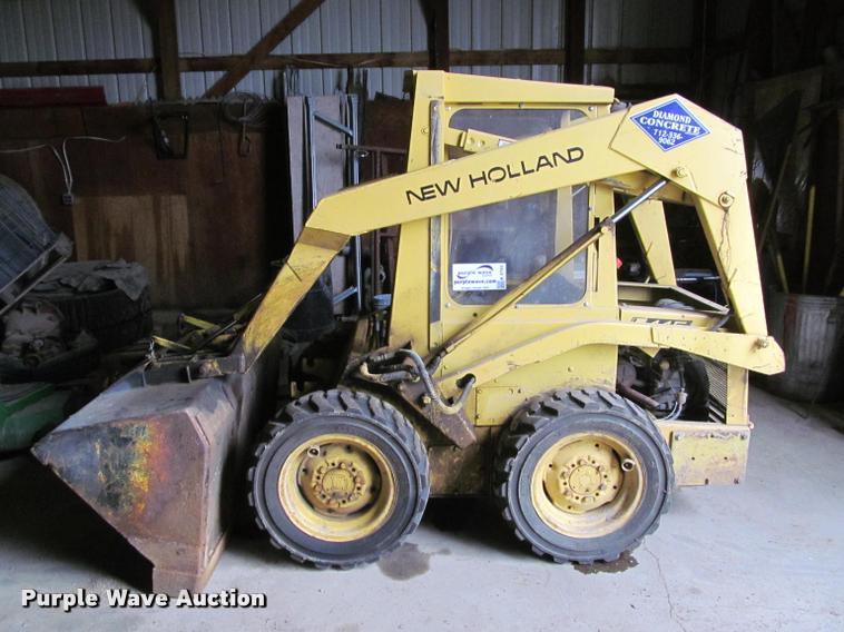 image for item K4793 New Holland L445 skid steer