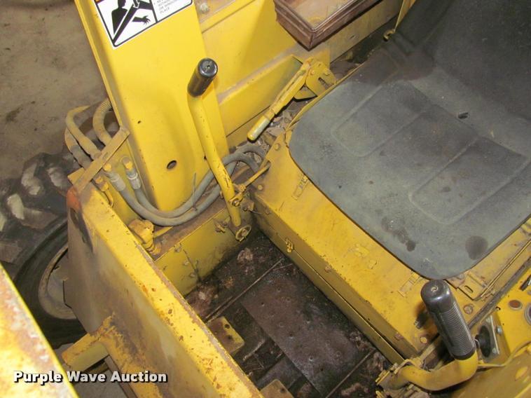image for item K4793 New Holland L445 skid steer