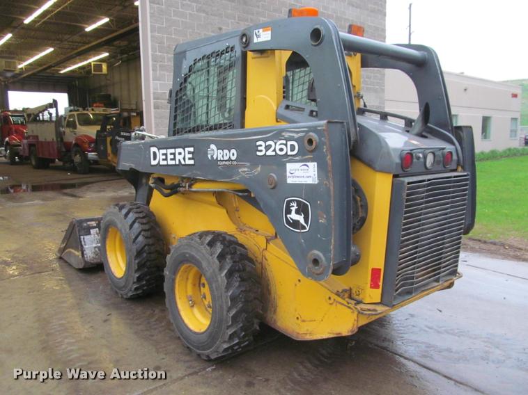 image for item K4794 2012 John Deere 326D skid steer