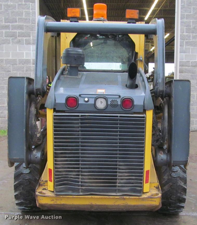 image for item K4794 2012 John Deere 326D skid steer