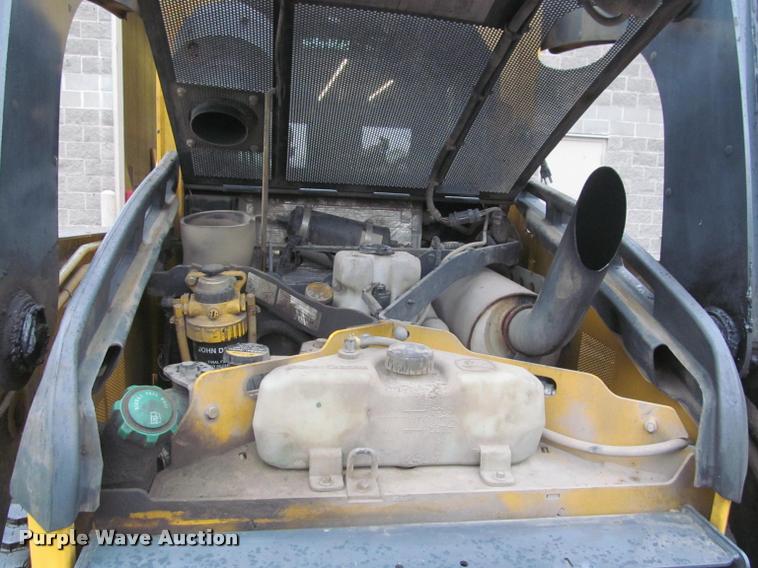 image for item K4794 2012 John Deere 326D skid steer