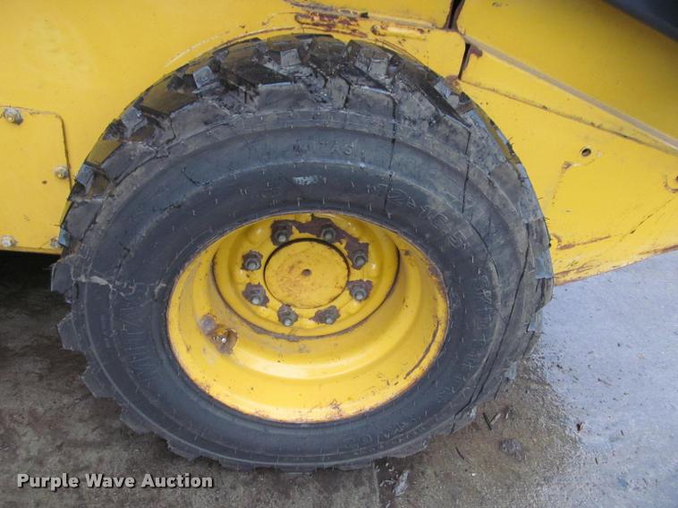 image for item K4794 2012 John Deere 326D skid steer