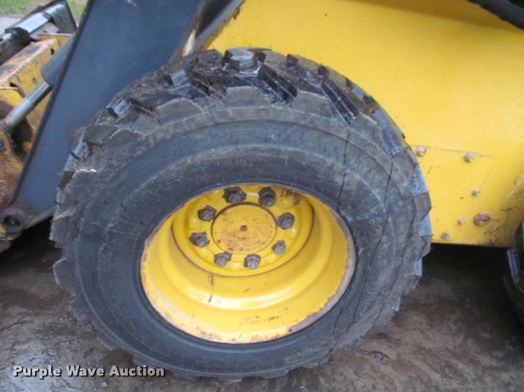 image for item K4794 2012 John Deere 326D skid steer