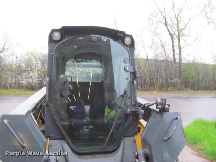 image for item K4794 2012 John Deere 326D skid steer
