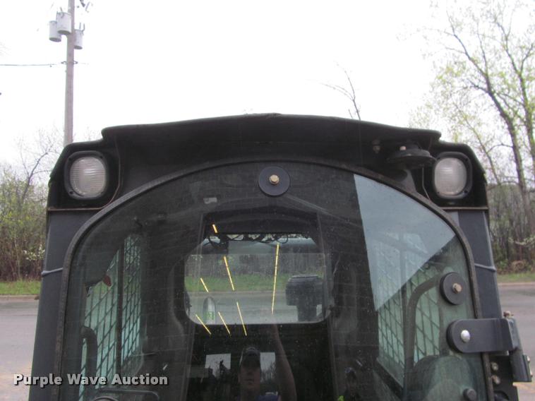 image for item K4794 2012 John Deere 326D skid steer