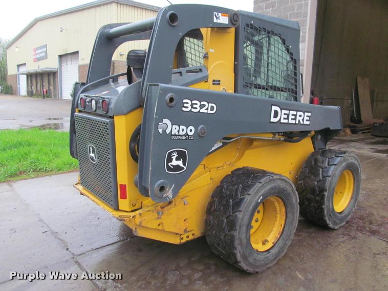 image for item K4795 2011 John Deere 332D skid steer