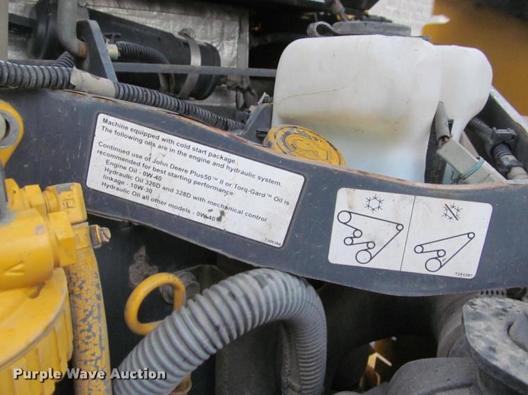 image for item K4795 2011 John Deere 332D skid steer