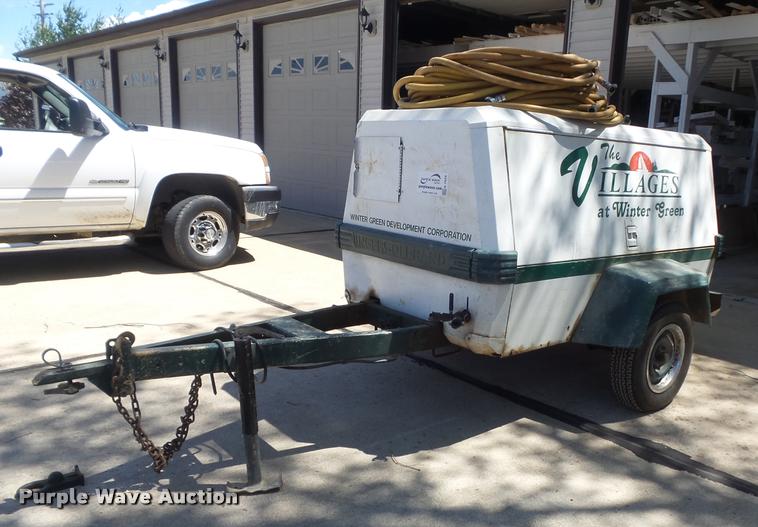 image for item K7649 1997 Ingersoll Rand P100WJD air compressor