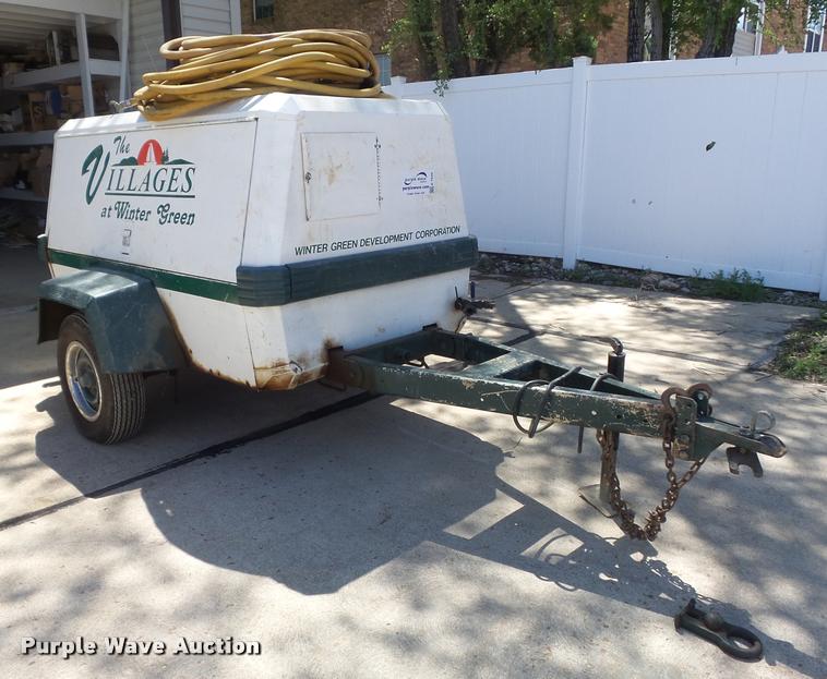 image for item K7649 1997 Ingersoll Rand P100WJD air compressor