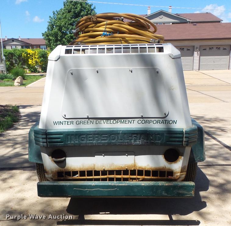 image for item K7649 1997 Ingersoll Rand P100WJD air compressor