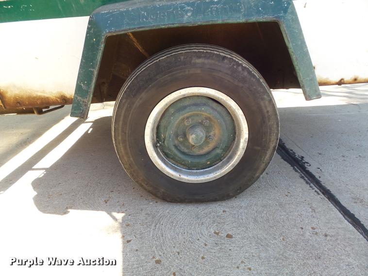 image for item K7649 1997 Ingersoll Rand P100WJD air compressor