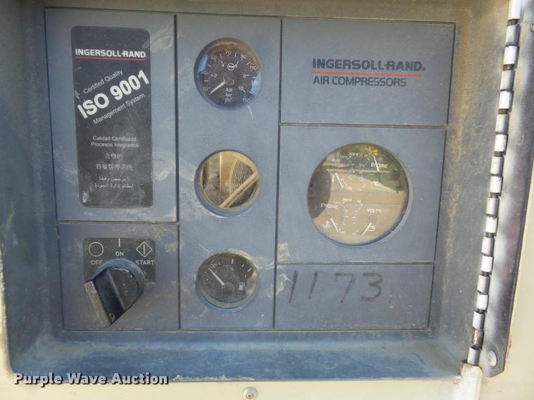 image for item K7649 1997 Ingersoll Rand P100WJD air compressor