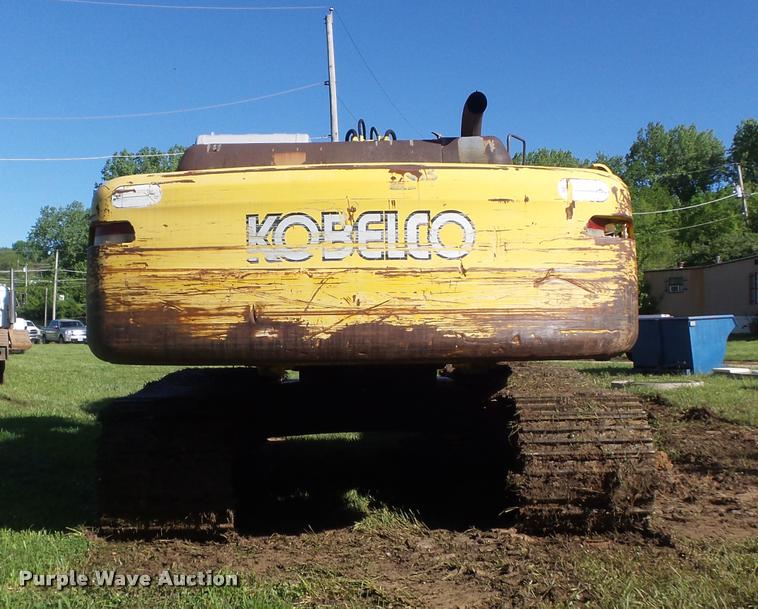 image for item K7653 2000 Kobelco SK330LC excavator