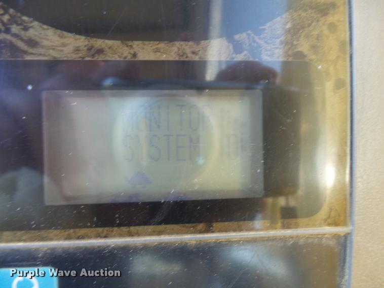 image for item K7653 2000 Kobelco SK330LC excavator