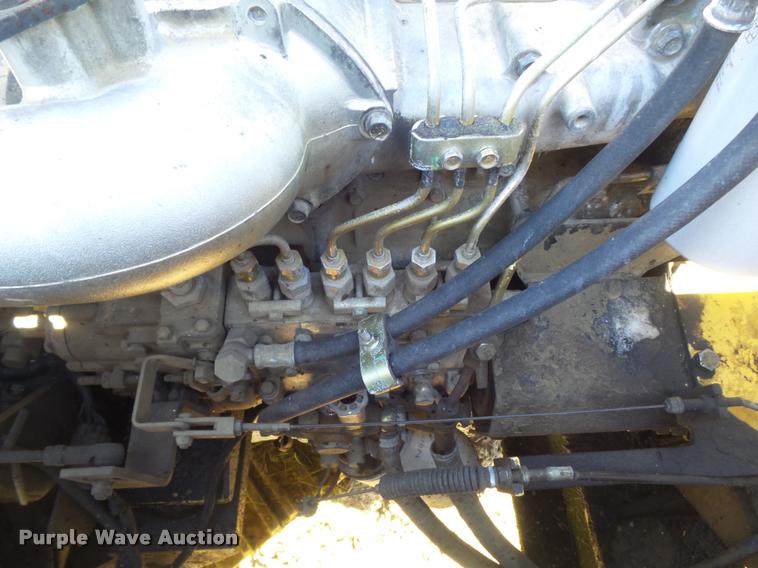 image for item K7653 2000 Kobelco SK330LC excavator