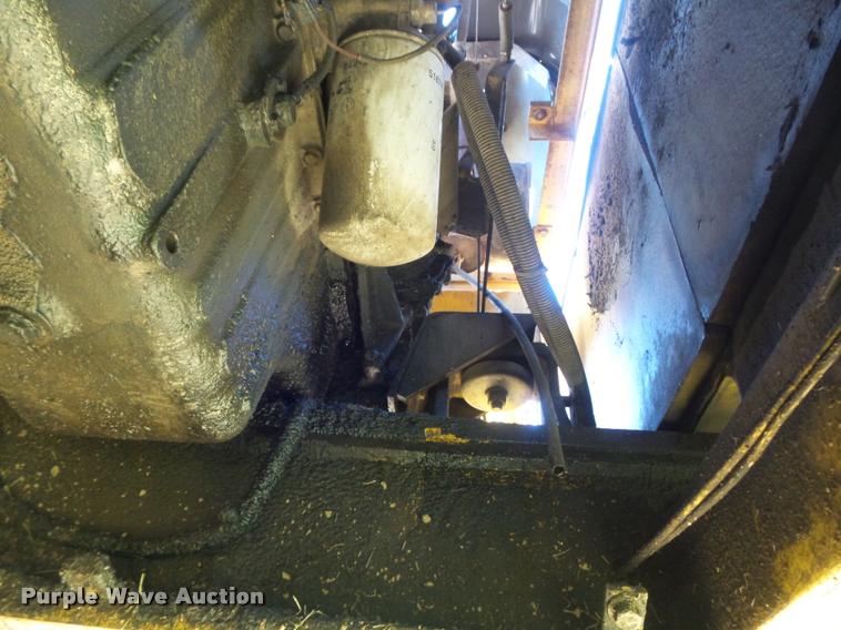 image for item K7653 2000 Kobelco SK330LC excavator