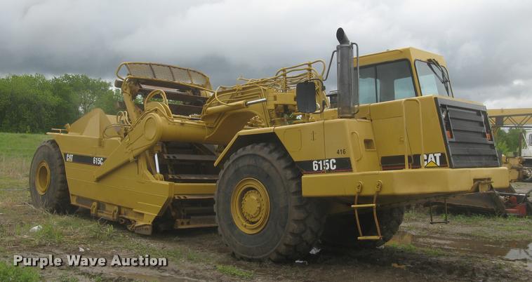 image for item L2358 2000 Caterpillar 615C Series II elevating scaper