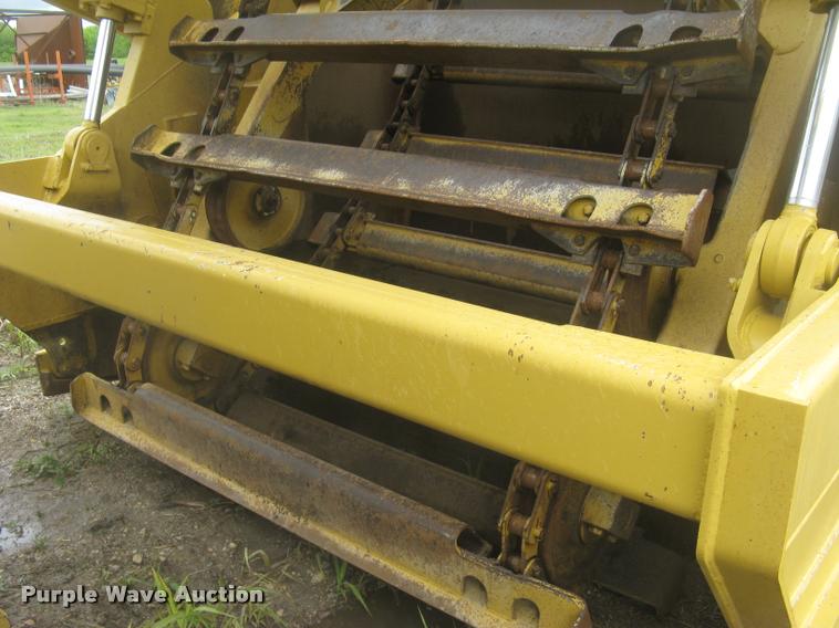 image for item L2358 2000 Caterpillar 615C Series II elevating scaper