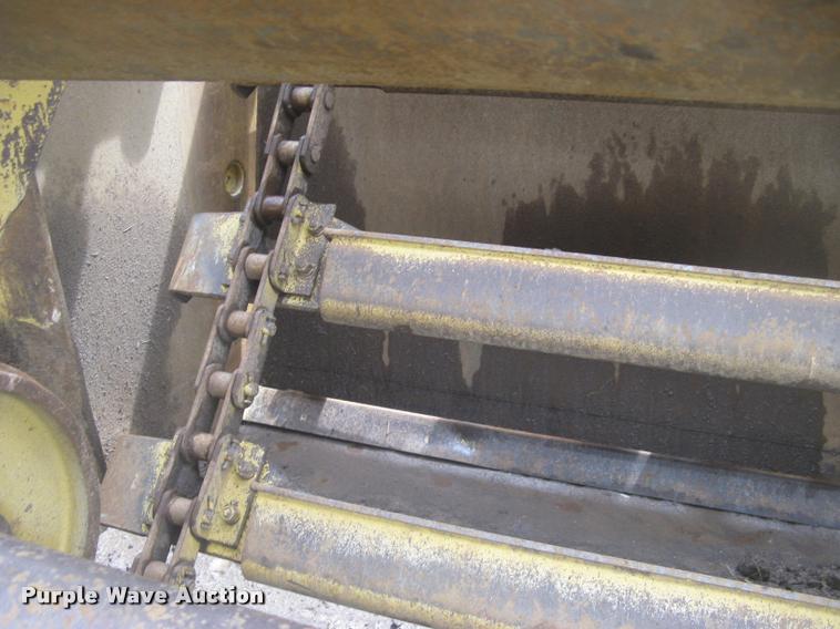 image for item L2358 2000 Caterpillar 615C Series II elevating scaper