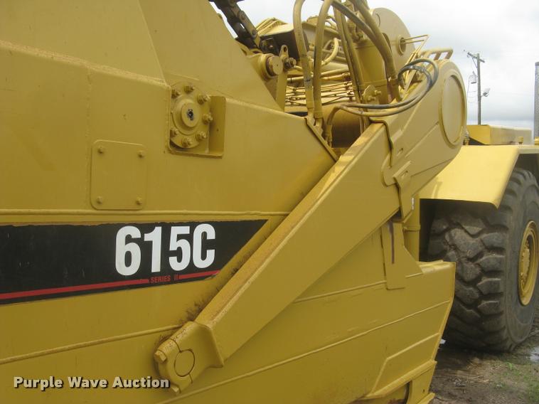 image for item L2358 2000 Caterpillar 615C Series II elevating scaper