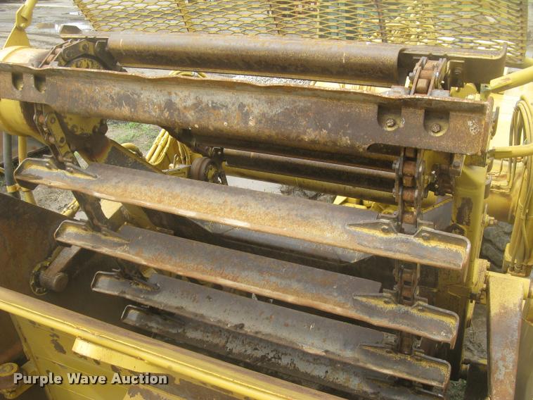 image for item L2358 2000 Caterpillar 615C Series II elevating scaper