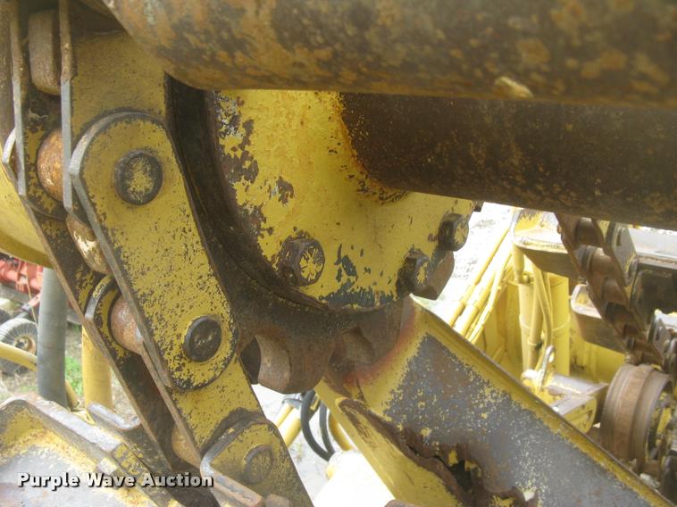 image for item L2358 2000 Caterpillar 615C Series II elevating scaper