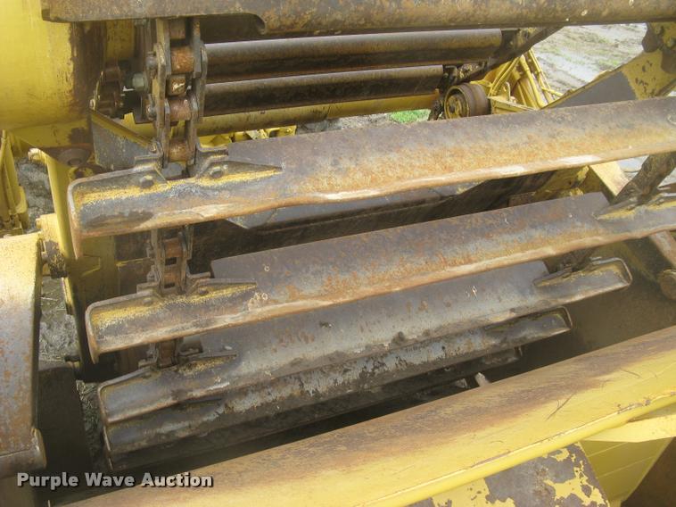 image for item L2358 2000 Caterpillar 615C Series II elevating scaper