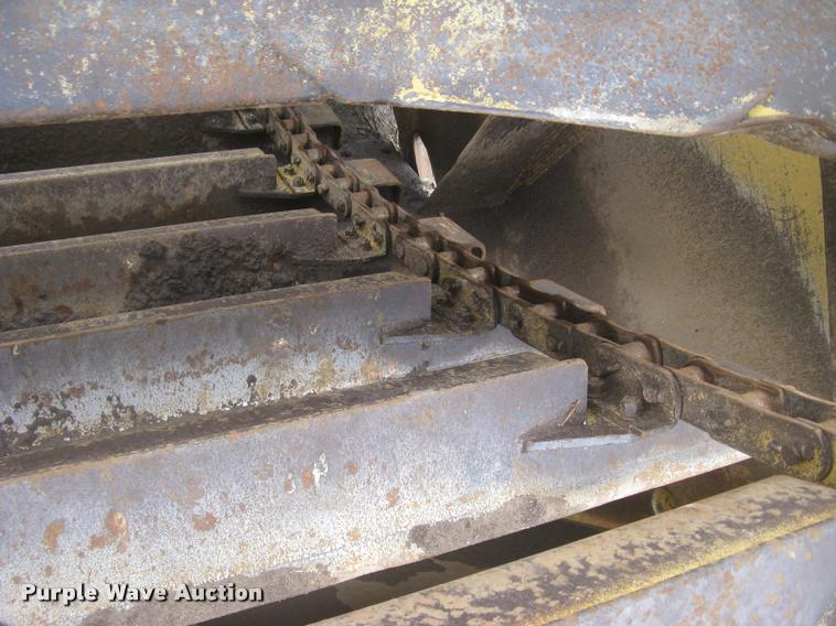 image for item L2358 2000 Caterpillar 615C Series II elevating scaper