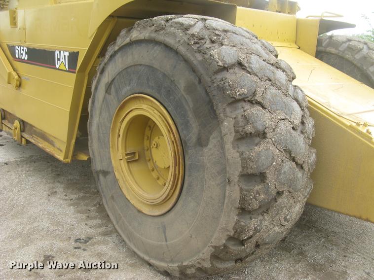 image for item L2358 2000 Caterpillar 615C Series II elevating scaper